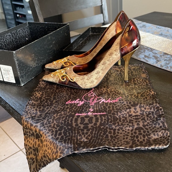 Baby Phat Women’s Gold Brown Slip On High Heels Dress Shoes Size 9 - Picture 6 of 7